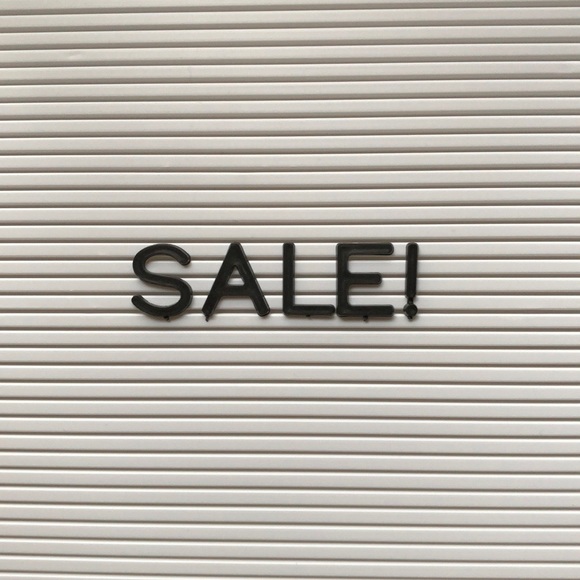 Welcome To Our Shop! - Picture 2 of 3